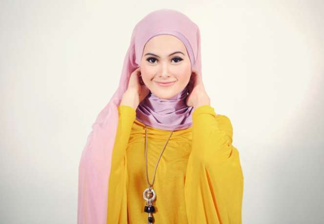 Foto Tutorial Kreasi Jilbab Paris