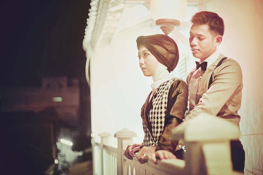 Foto-foto Prewedding Larasati, Menawan dengan Hijab