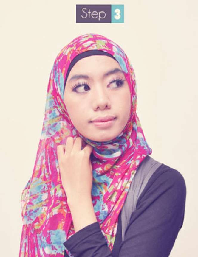Cara Praktis Memakai Pashmina Sifon