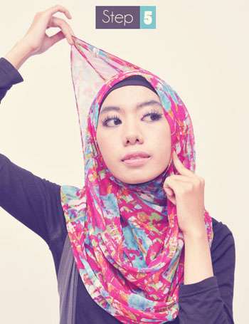 Cara Praktis Memakai Pashmina Sifon