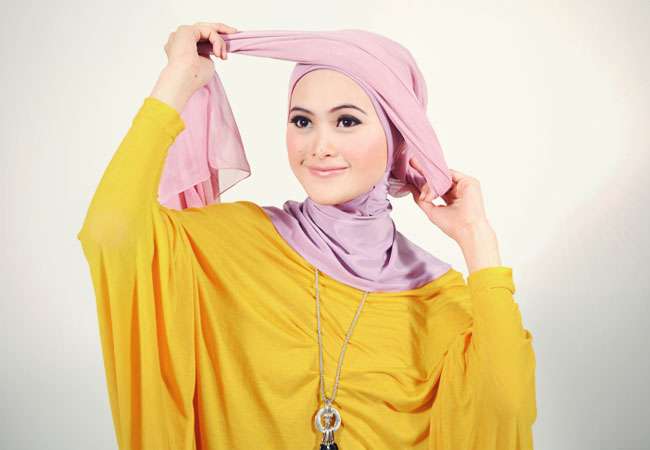 Tampil Manis Dengan Kreasi Jilbab Paris