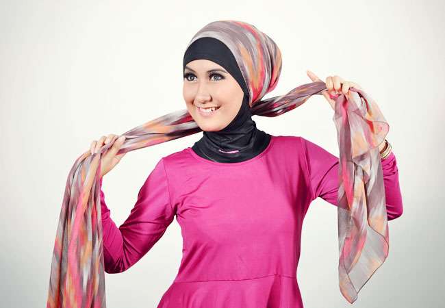 Wajah Ceria dengan Pashmina Chiffon Sutera
