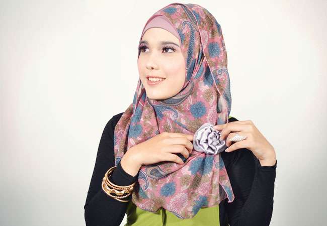 Pesona Dibalik Pashmina Chiffon