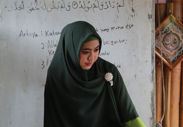 Foto Bintang Sinetron Cantik Berhijab