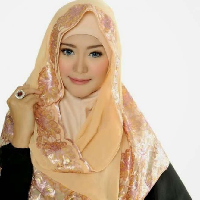 Foto Jilbab Pashmina Chiffon Georgette Shawl