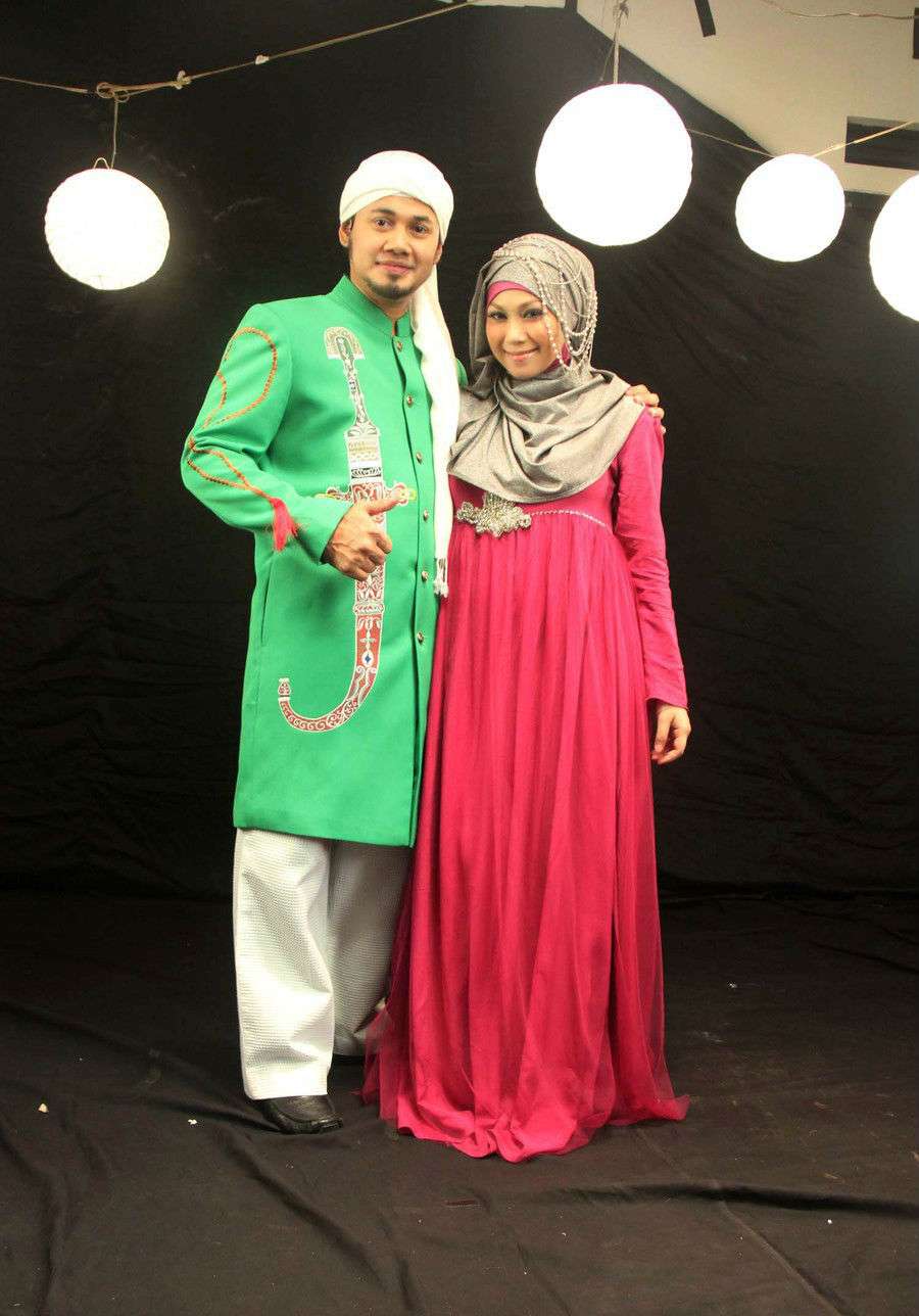 Foto Momen Romantis UGB dan Puput Melati