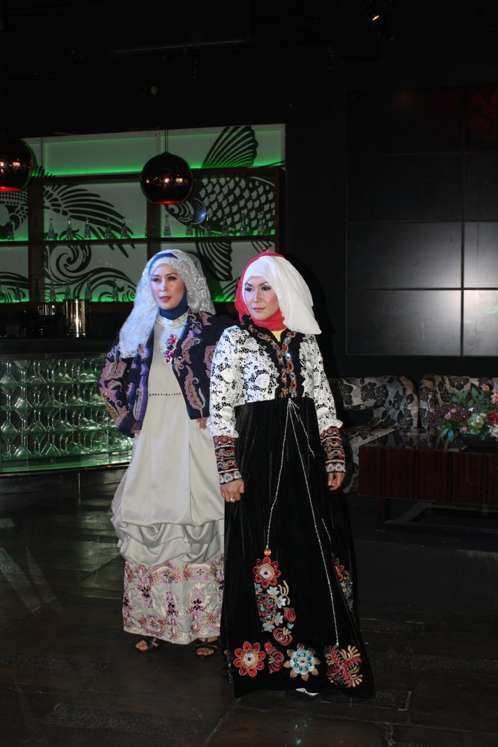 Foto Rancangan `Eksklusif` Albis Bersaudara