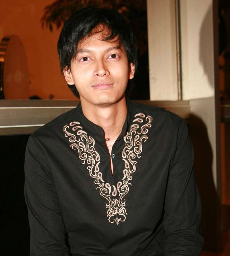 Baju Koko Keren para Pesohor Tampan