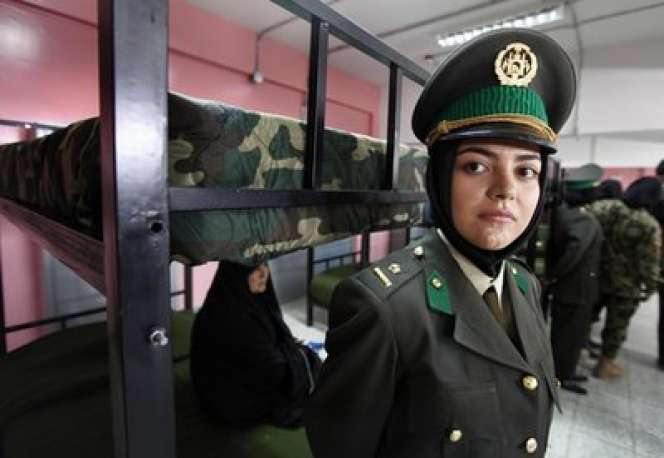 Foto Wanita-wanita di Kepolisian Afghanistan