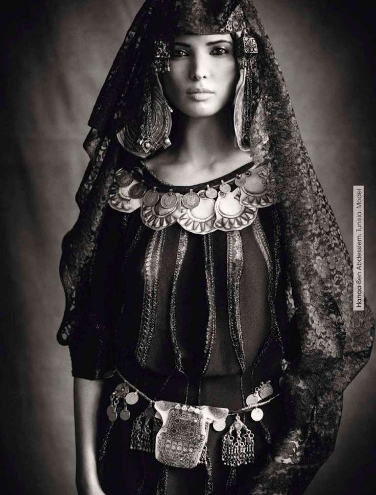 Foto Muslimah Pertama Jadi Model Lancome