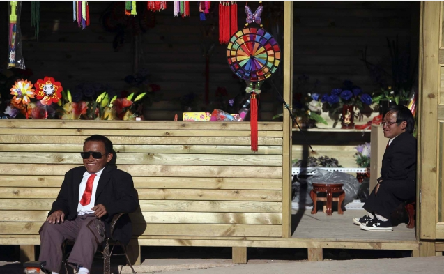 Foto Kerajaan 'Kurcaci' di China