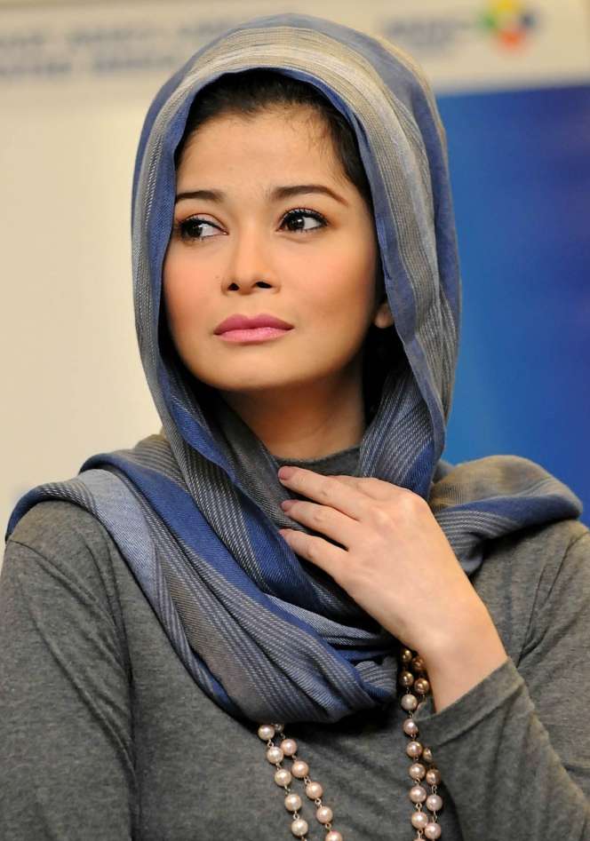 Jihan Fahira Makin Cantik Berhijab