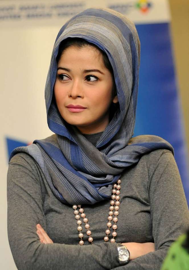 Jihan Fahira Makin Cantik Berhijab