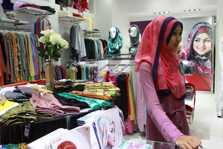 Berburu Diskon Busana Muslim Ternama Jelang Ramadan