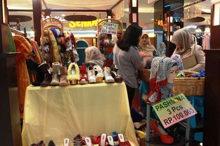 Berburu Diskon Busana Muslim Ternama Jelang Ramadan