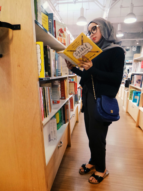 Foto Desainer Muda Jenahara, Inspirasi Hijabers