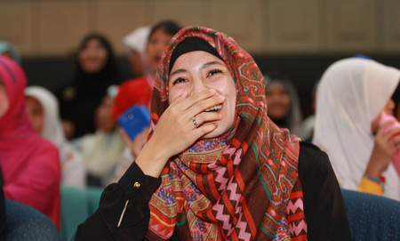 Foto Alyssa Soebandono Kian Mantap Berhijab