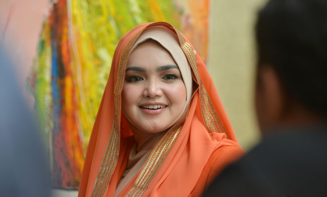 Penampilan Baru Ikon Hijab Malaysia, Siti Nurhaliza