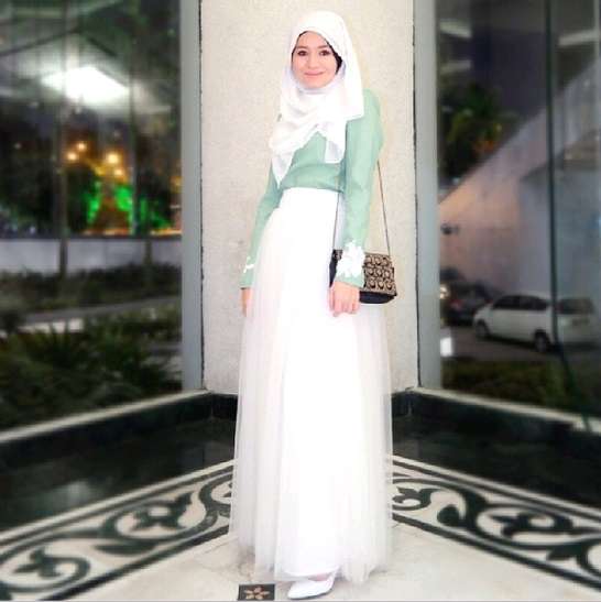 Foto Hijab Style Formal 'Selebgram' Malaysia