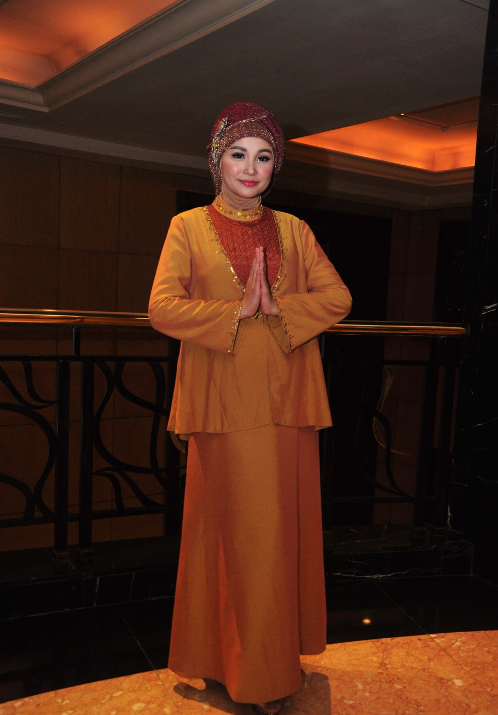 Hijab Soraya Larasati dan Doa Suami