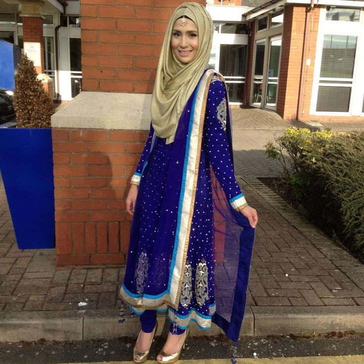Gaya Kontemporer Hijaber Inggris, Amena Khan