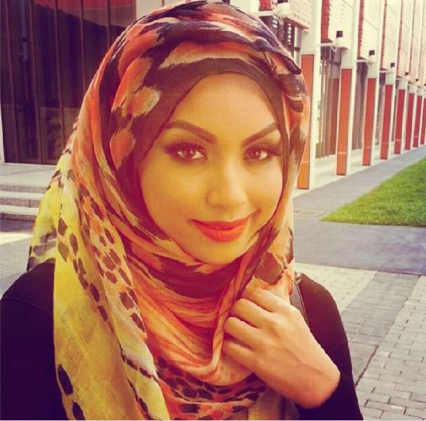 Gaya Hijab Keren Pesohor Negeri Jiran