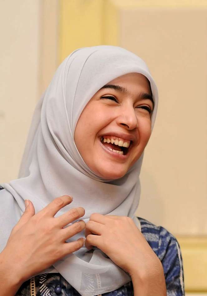 Cantiknya Nabila Syakieb Saat Berhijab