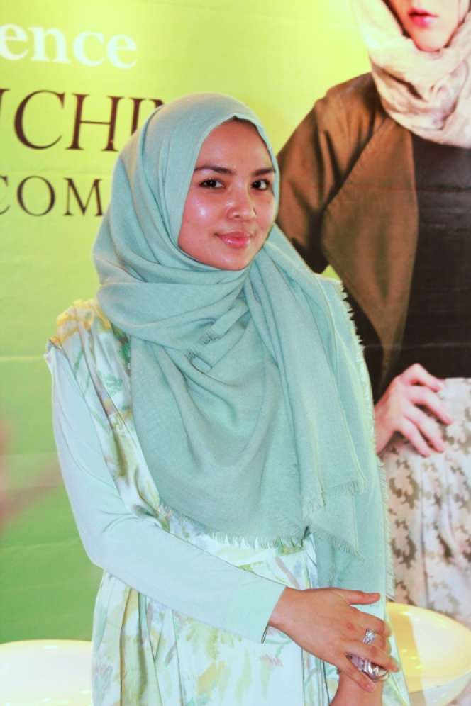 Gaya Hidup Sehat Desainer Hijab Ria Miranda