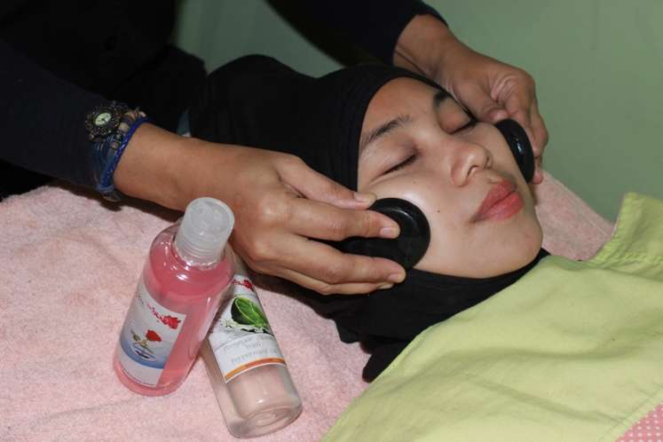 Totok Aura `Tasbih` Bikin Cantik Hijabers