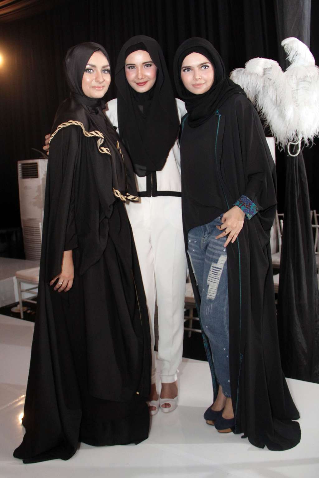 Koleksi Fashion Hijab Zaskia Sungkar