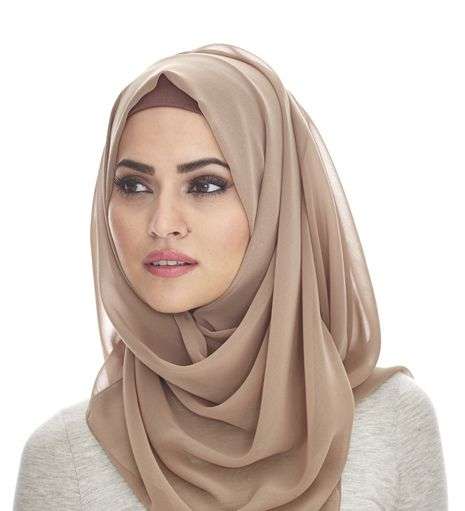 Cek Hijab Modern nan-Stylish di Sini