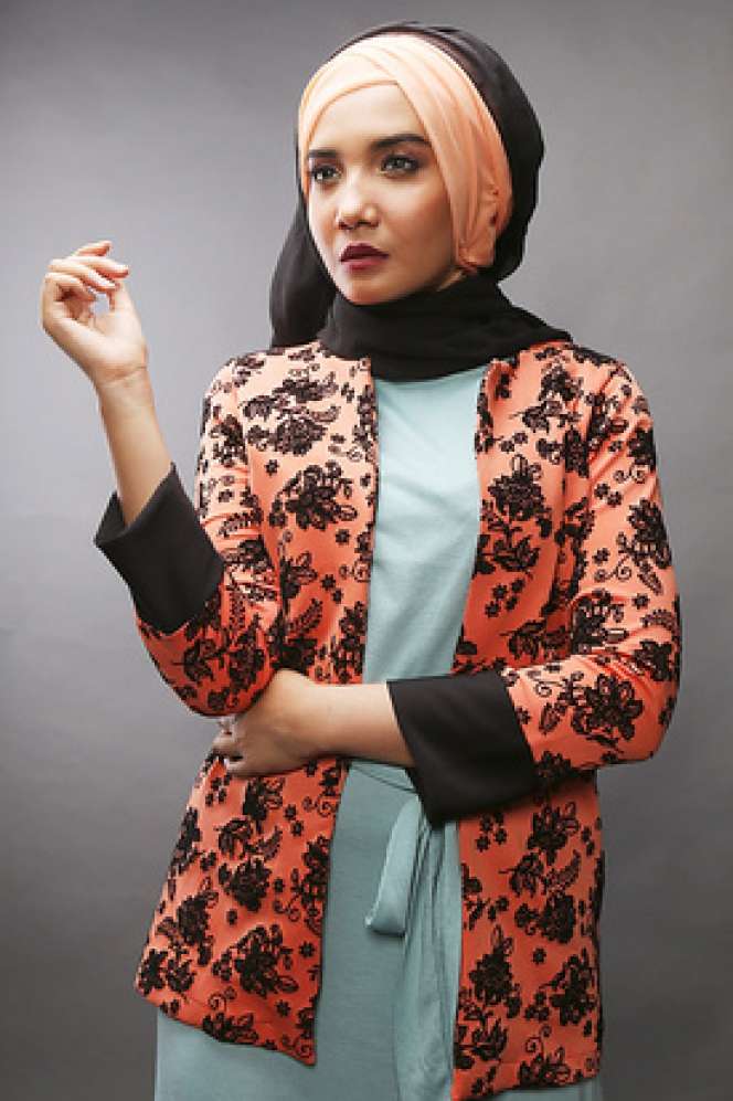 Blazer Cantik Zaskia Sungkar
