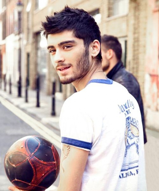 Personel `One Direction` Ini Makin Mantap Menjadi Muslim