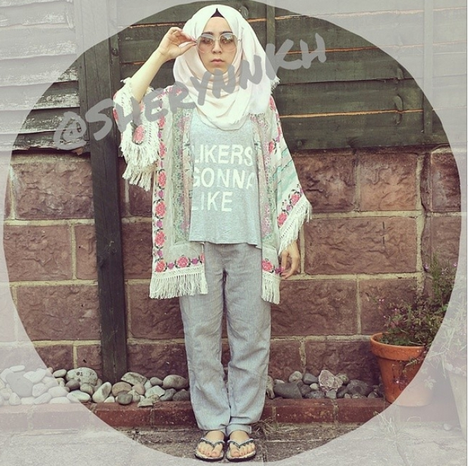 Gaya Vintage Selebgram Hijab