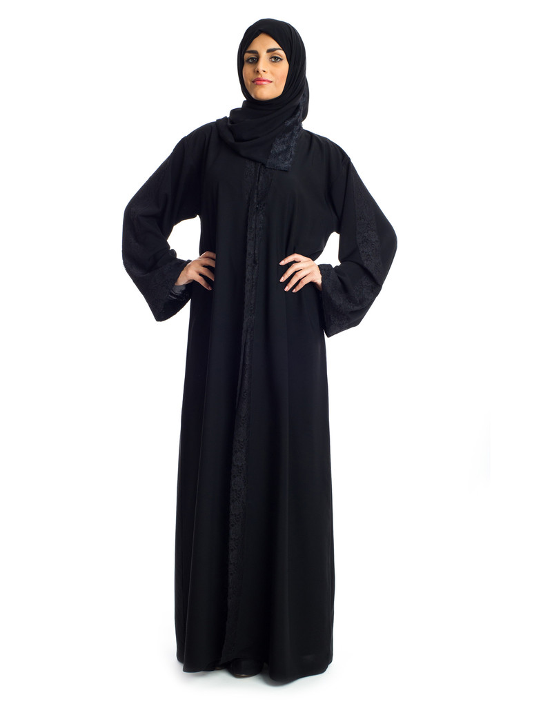 Tampil Modis dengan Abaya