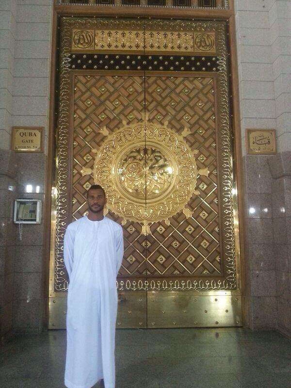 Saat Pesepakbola Muslim Ternama Bermunajat