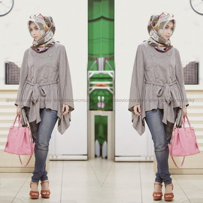 Gaya Jins Keren Hijabers 