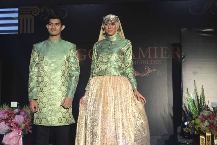 Hijab Elegan dari Tangan Pengacara