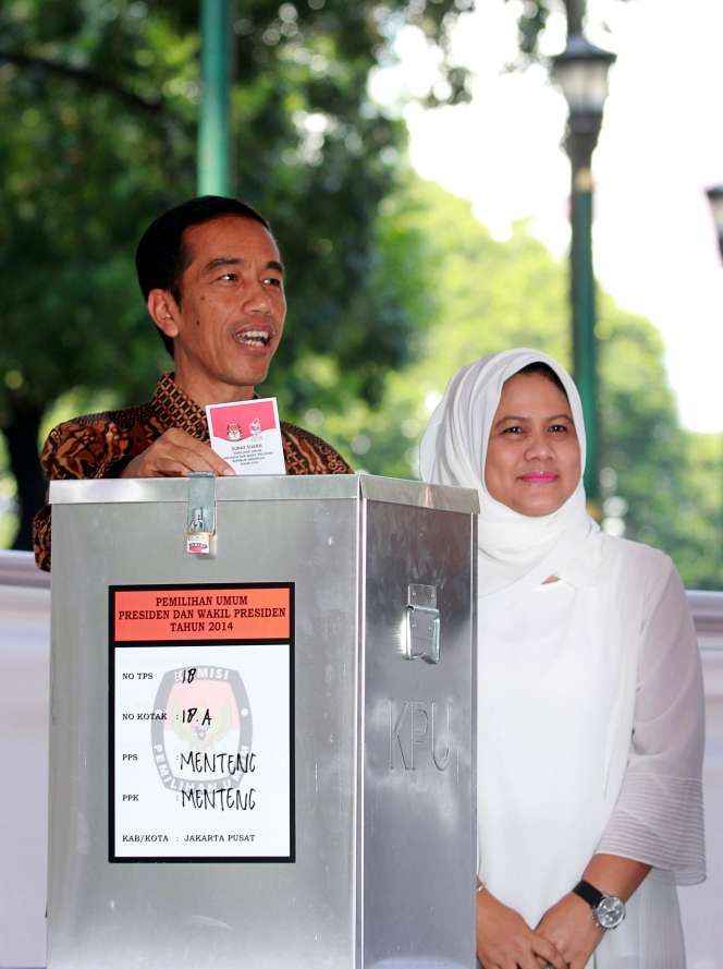 Kerudung Sederhana Bu Jokowi