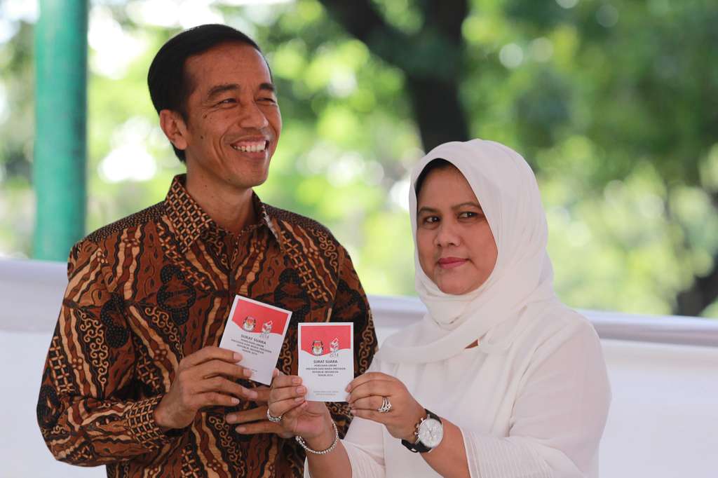 Kerudung Sederhana Bu Jokowi