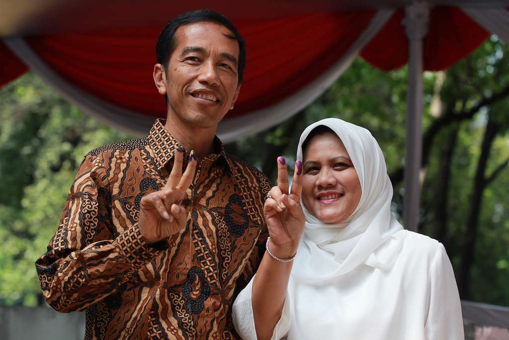 Kerudung Sederhana Bu Jokowi