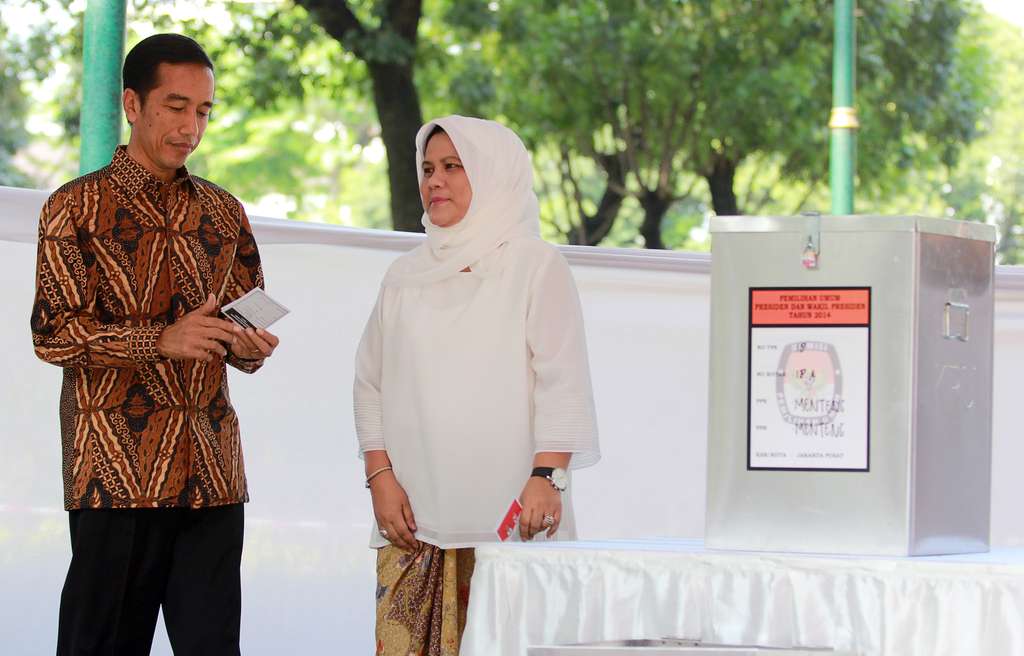 Kerudung Sederhana Bu Jokowi
