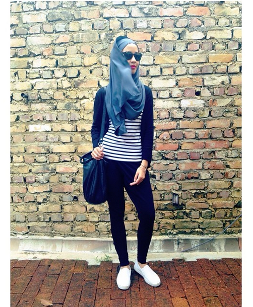 Hijab `Monokrom` Artis Cantik Malaysia