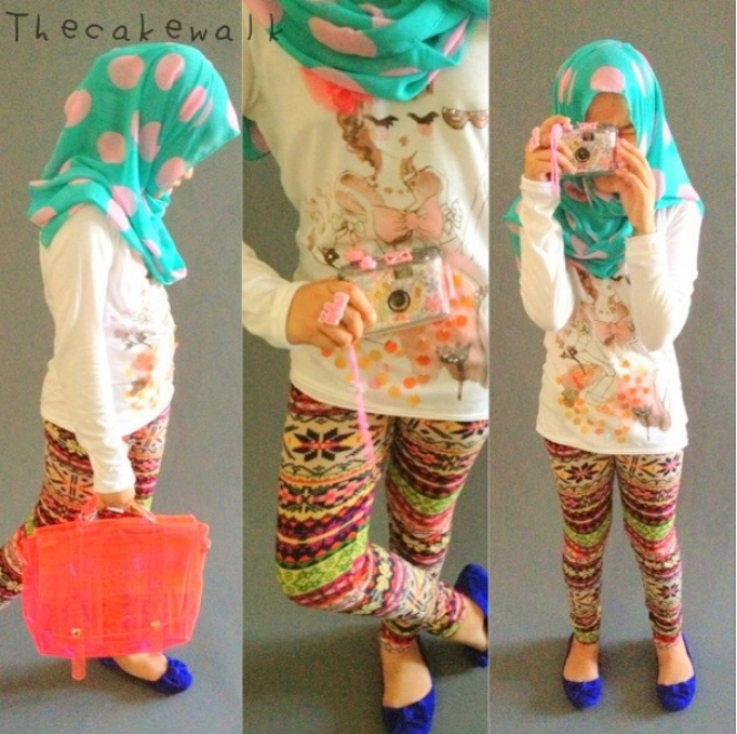 Aksi Hijaber Cilik, Si Perias Model Dewasa