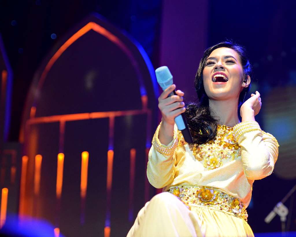 `Sihir` Raisa di Ramadhan Jazz