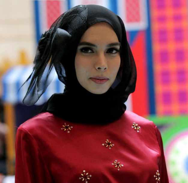 Genre Hijab Eropa-Arab Karya Zaskia Sungkar