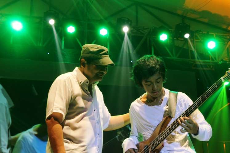 `Takbir Jazz` Idang Rasjidi Pukau Penonton