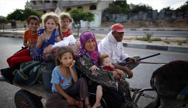 Derita di Balik Senyum Pengungsi Palestina