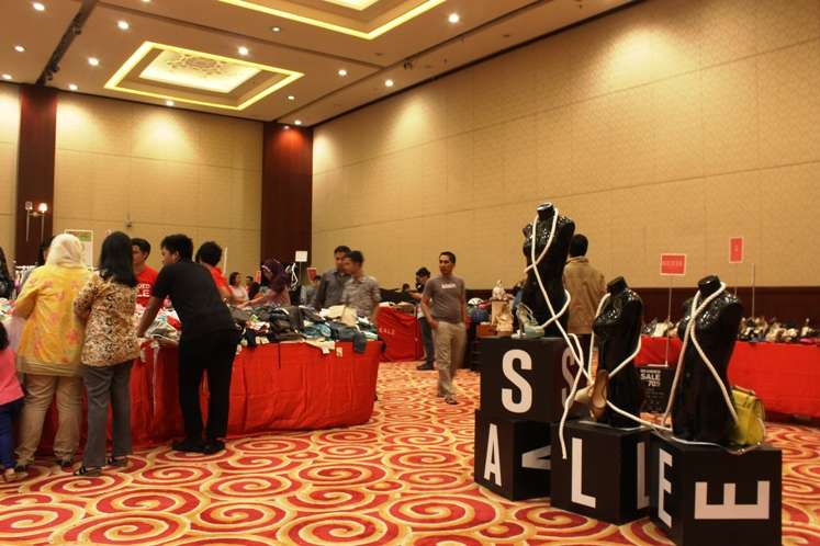 Berburu `Midnight Sale` Jelang Lebaran 