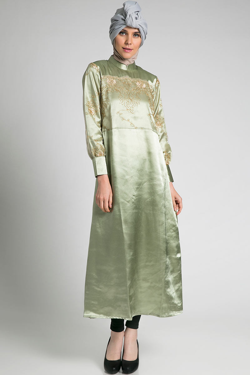 Tren Busana Lebaran: Gamis Simple, Warna Soft